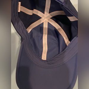 Men’s vineyard vines hat